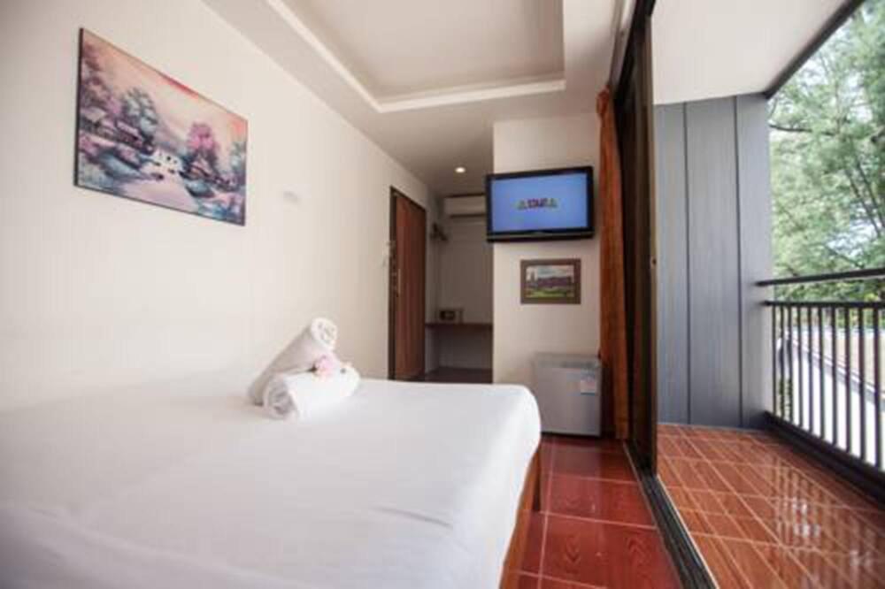 Kamala Bay Inn Экстерьер фото
