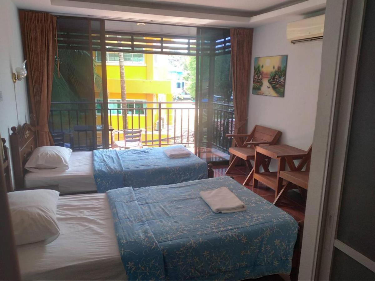 Kamala Bay Inn Экстерьер фото